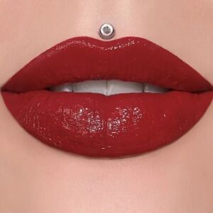 Jeffree Star “Supreme Gloss”
